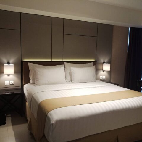 Ruang kamar modern elegan.. (1)